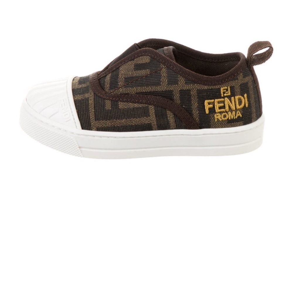 FENDI TODDLER SHOES, SIZE 23 - Picture 4 of 9